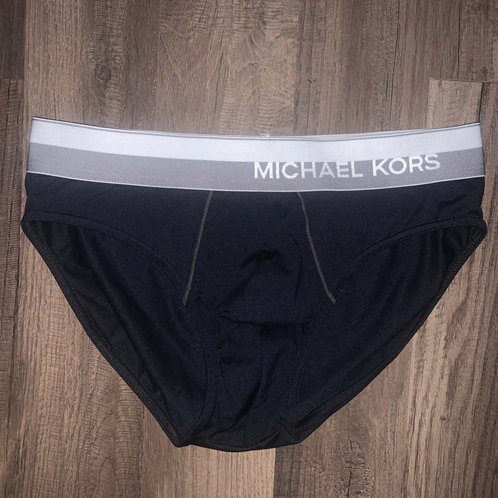 MK briefs